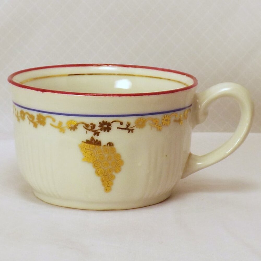 VTG Jaeger (Jäger) Demitasse Cup 2 1/2" wide and 2" tall